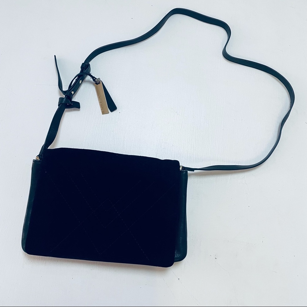 Vince camuto crossbody purce - Picture 10 of 14